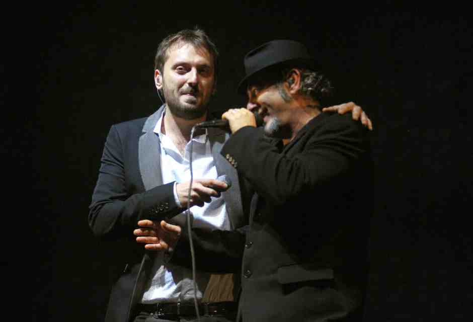 Con "San Luca" di Cesare Cremonini e Luca Carboni si piange, e tanto