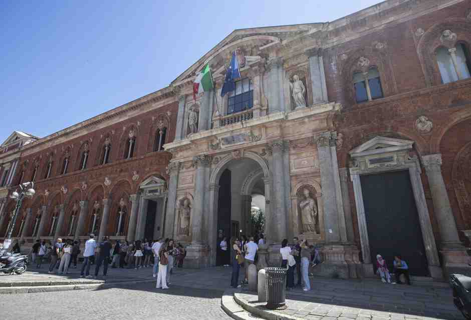 L'università è di tutti. Interviene l'arcidiocesi di Milano