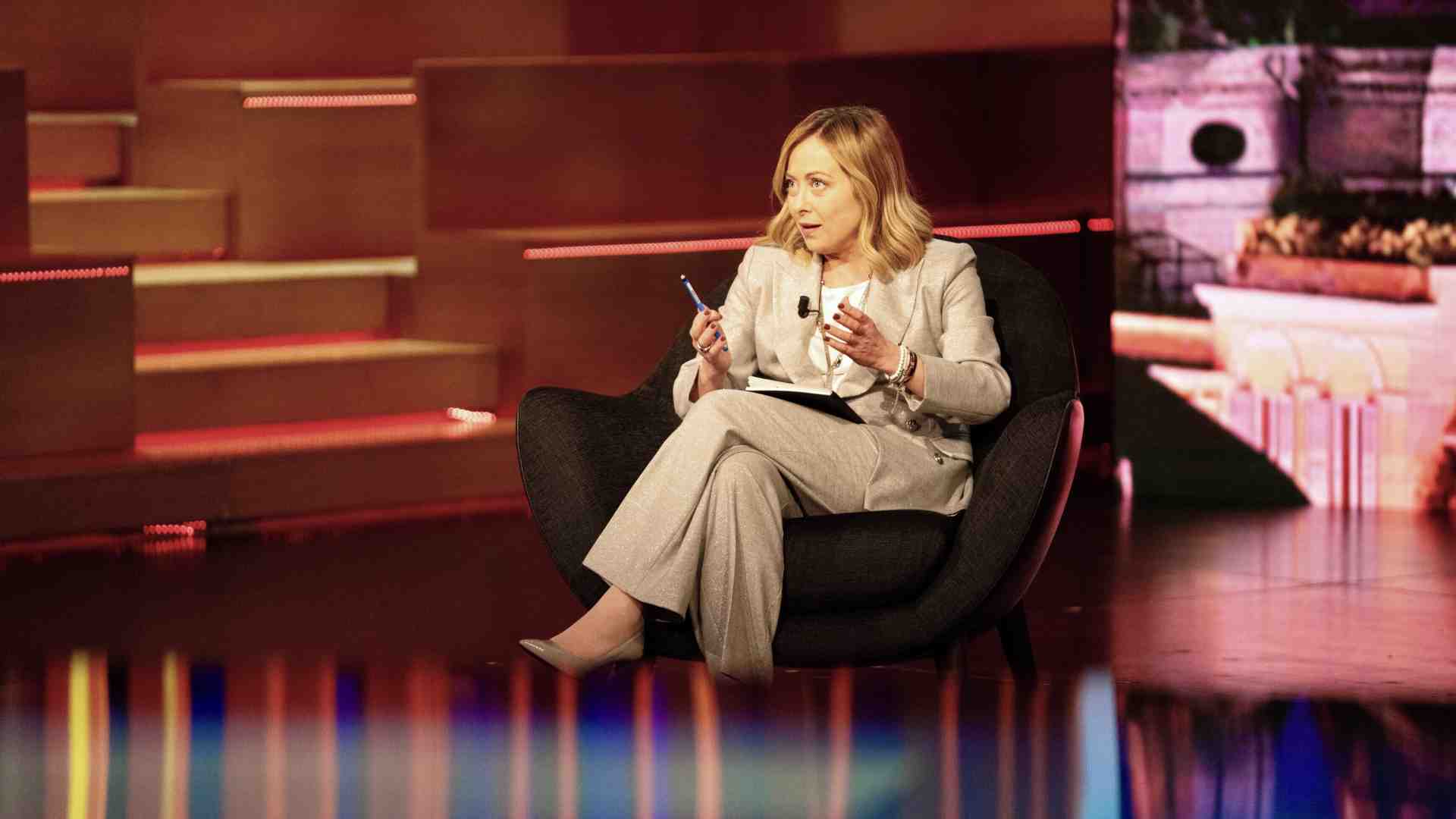 La comfort zone delle interviste meloniane