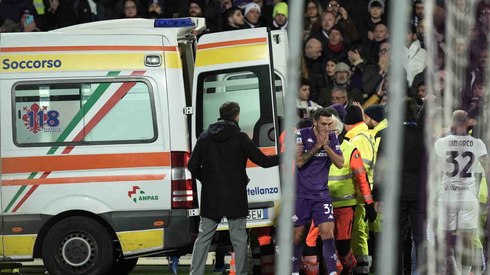 Sopravvivere all’arresto cardiaco è anche un tema per la politica. Lezioni dal calcio