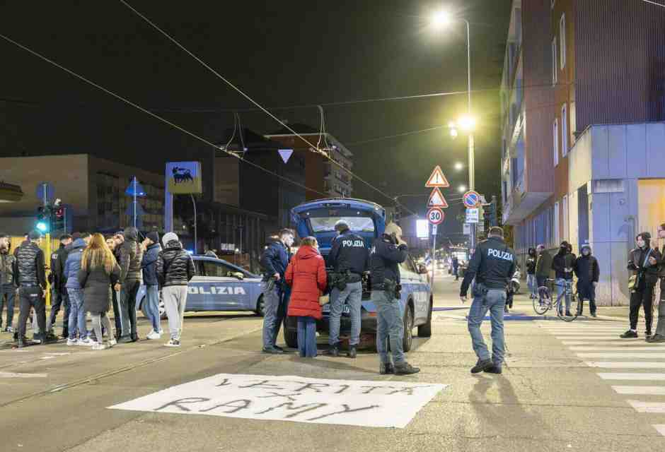 Al Corvetto si sta bene, lo dicono le “Iene”. Ma se si sta bene, perché incendiano i bus?