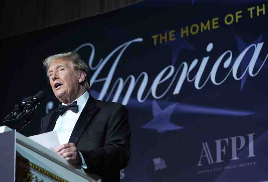 Competizione e convergenze tra i due centri studi che sfornano progetti e persone per Trump