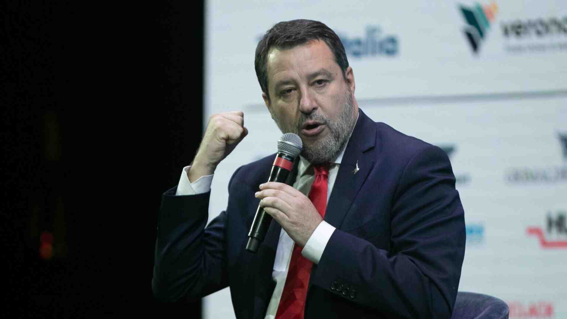 Ci voleva Salvini per far passare Iolanda Apostolico come eroina