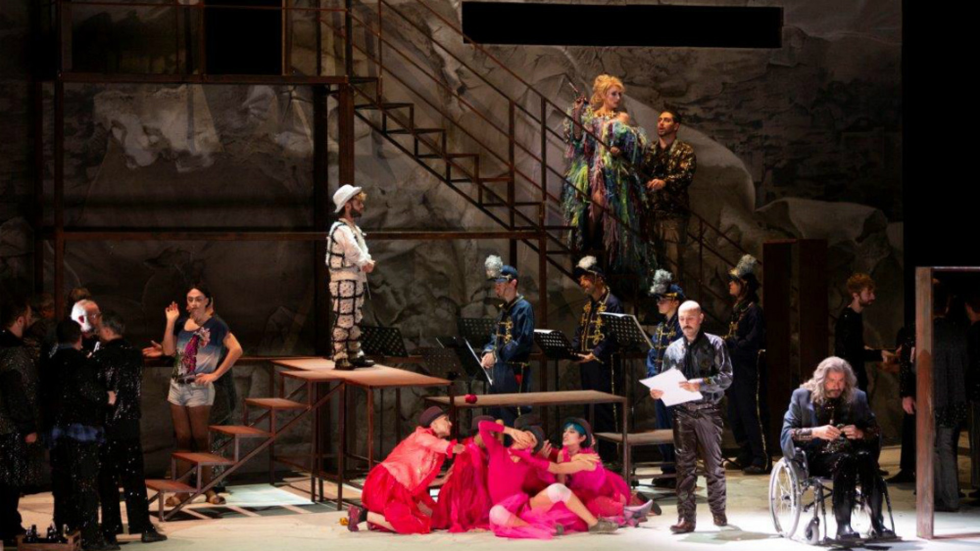 In scena Rigoletto e il suo “alter ego”