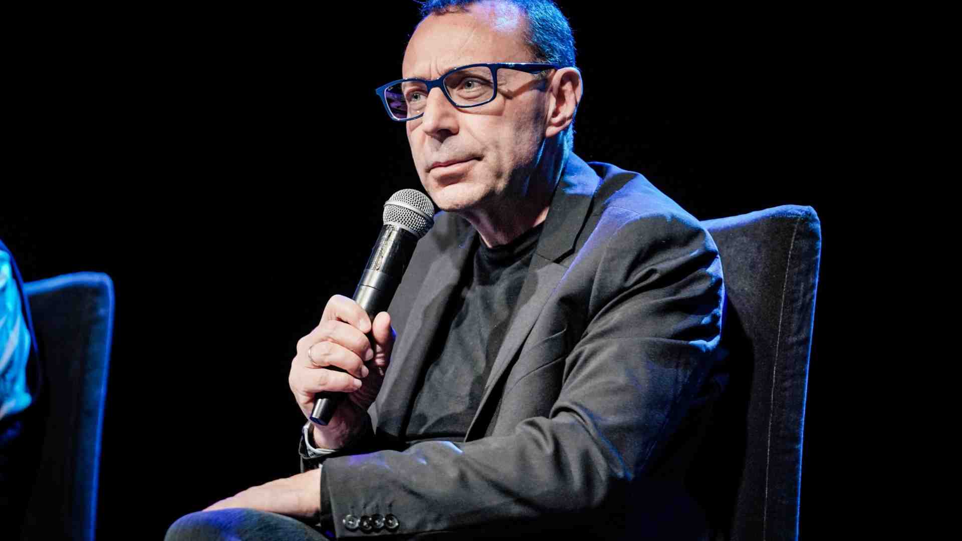 I sette anni di Stefano Esposito nel buco nero