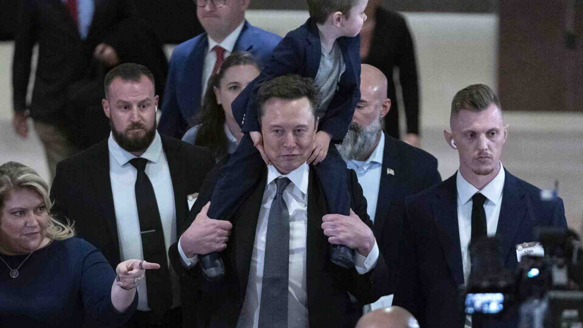 Molti nemici, molto Musk. Ecco gli amori, gli ex alleati e la politica del Doge