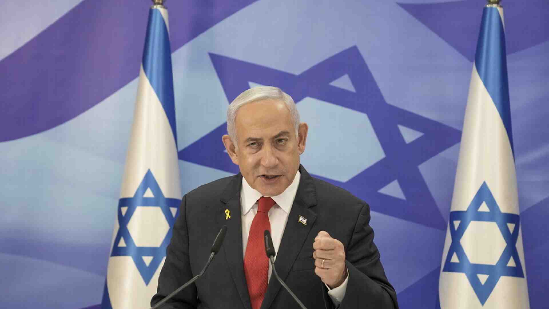 Sigari e champagne per Benjamin Netanyahu