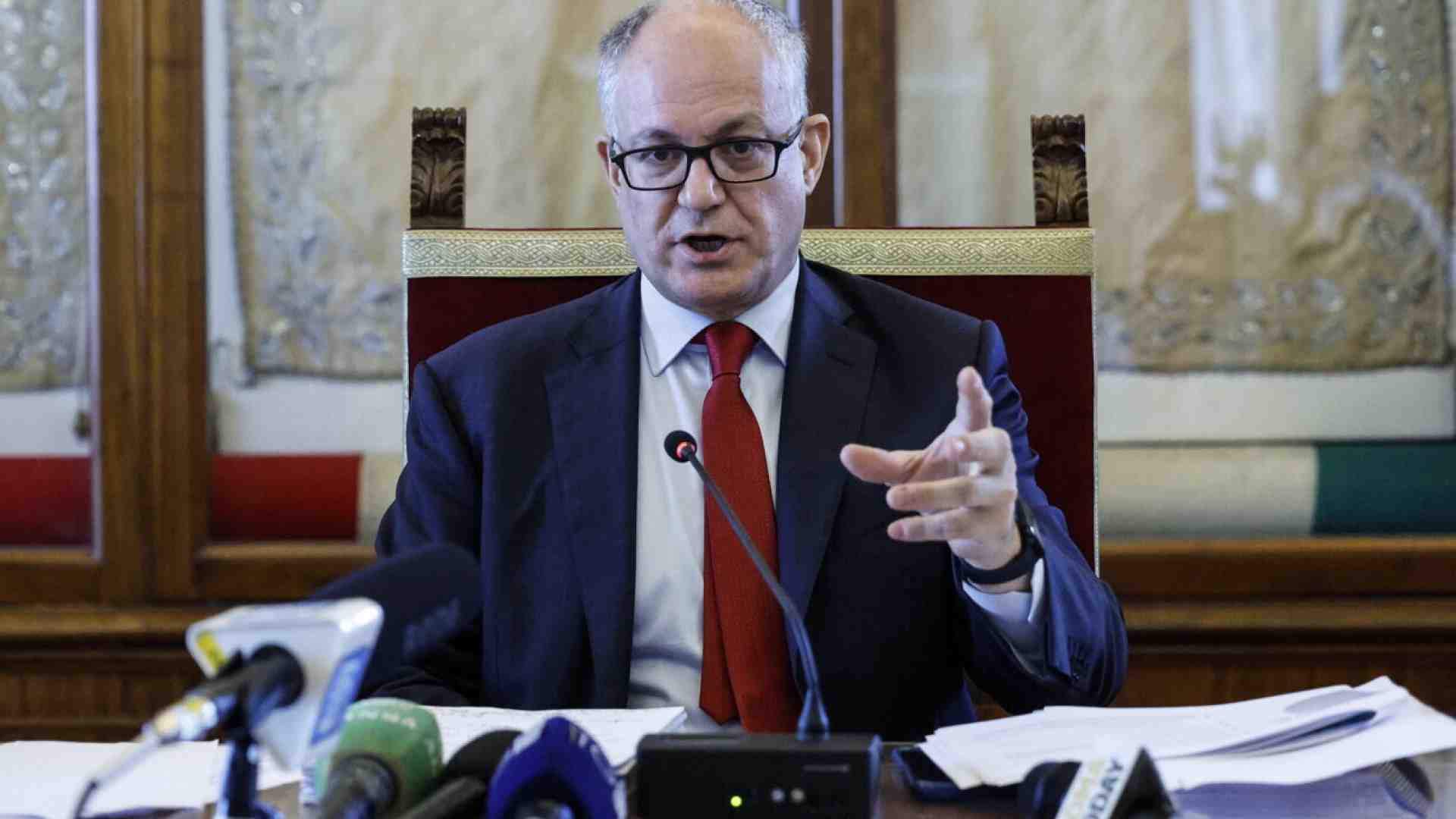 Gualtieri aumenta lo stipendio del direttore generale del Comune (marito dell'assessora)