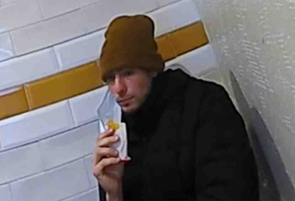 Quella di Luigi Mangione, killer di Brian Thompson, è una squallida ribellione da saloon a una società malata