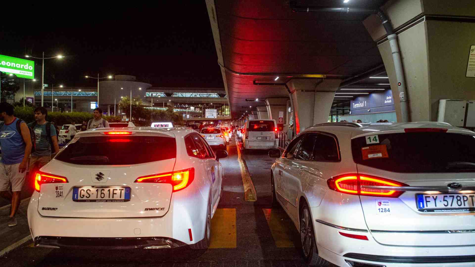 Paradosso taxi: ci sono più licenze, ma potrebbero rivelarsi “fantasma”