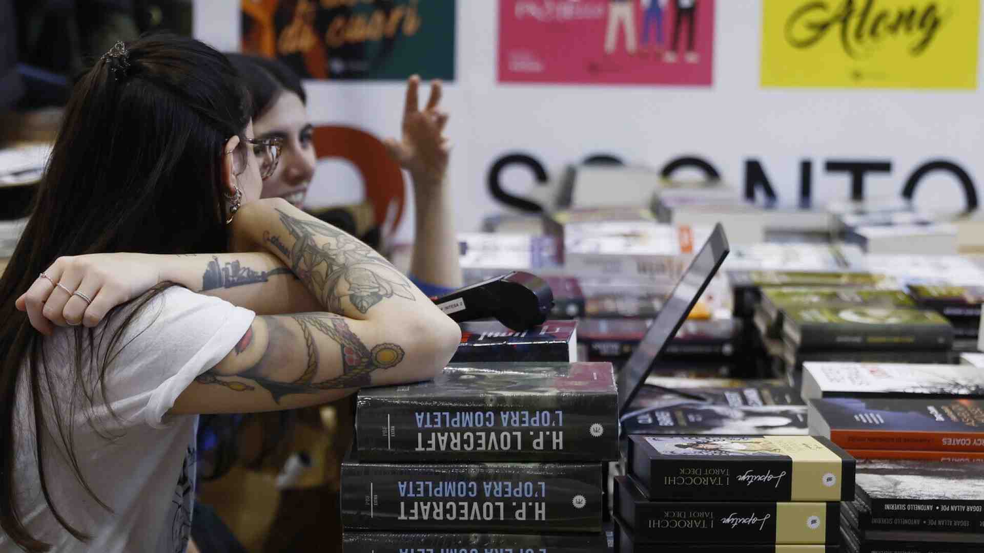 Più libri più liberi, ovvero come democraticizzare la lettura, svilendola