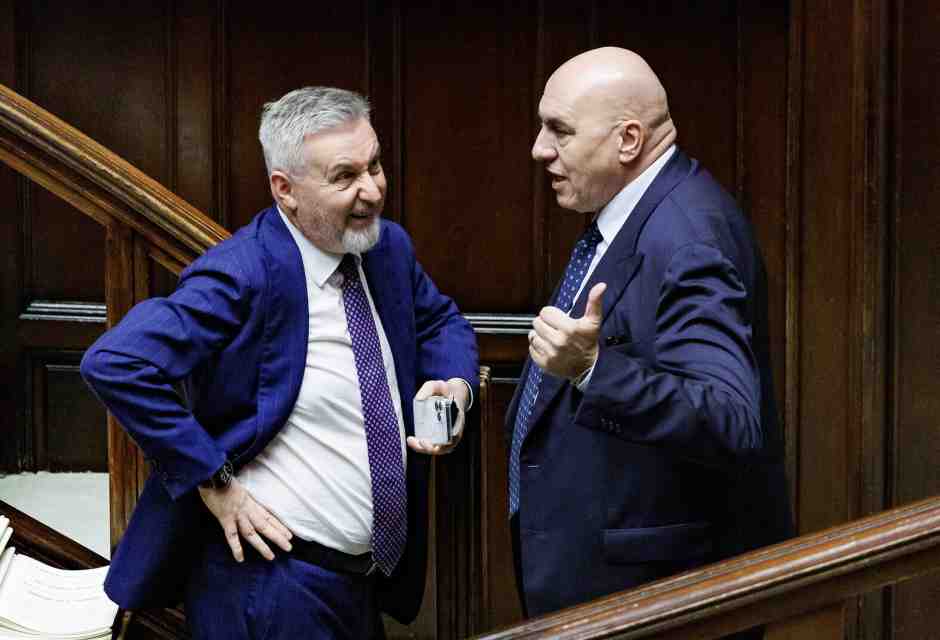 Più soldi alla Nato: è ora di un patto trasversale. Parlano Crosetto e Guerini