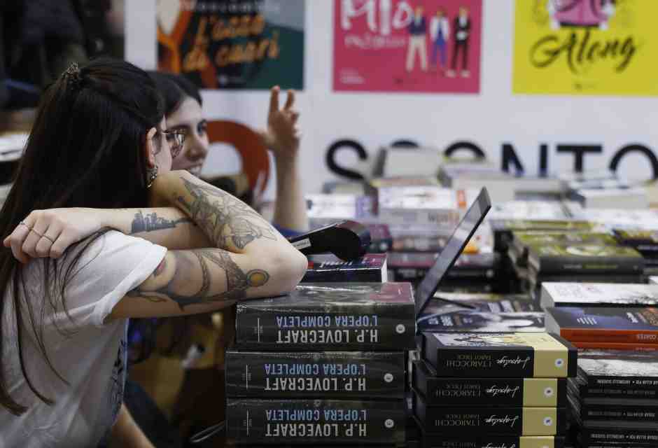 Più libri più liberi, ovvero come democraticizzare la lettura, svilendola