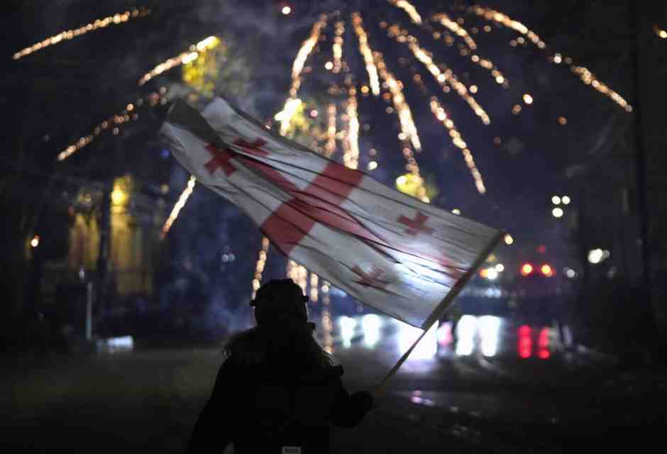 Il calciatore di Sogno georgiano per rimpiazzare la presidente