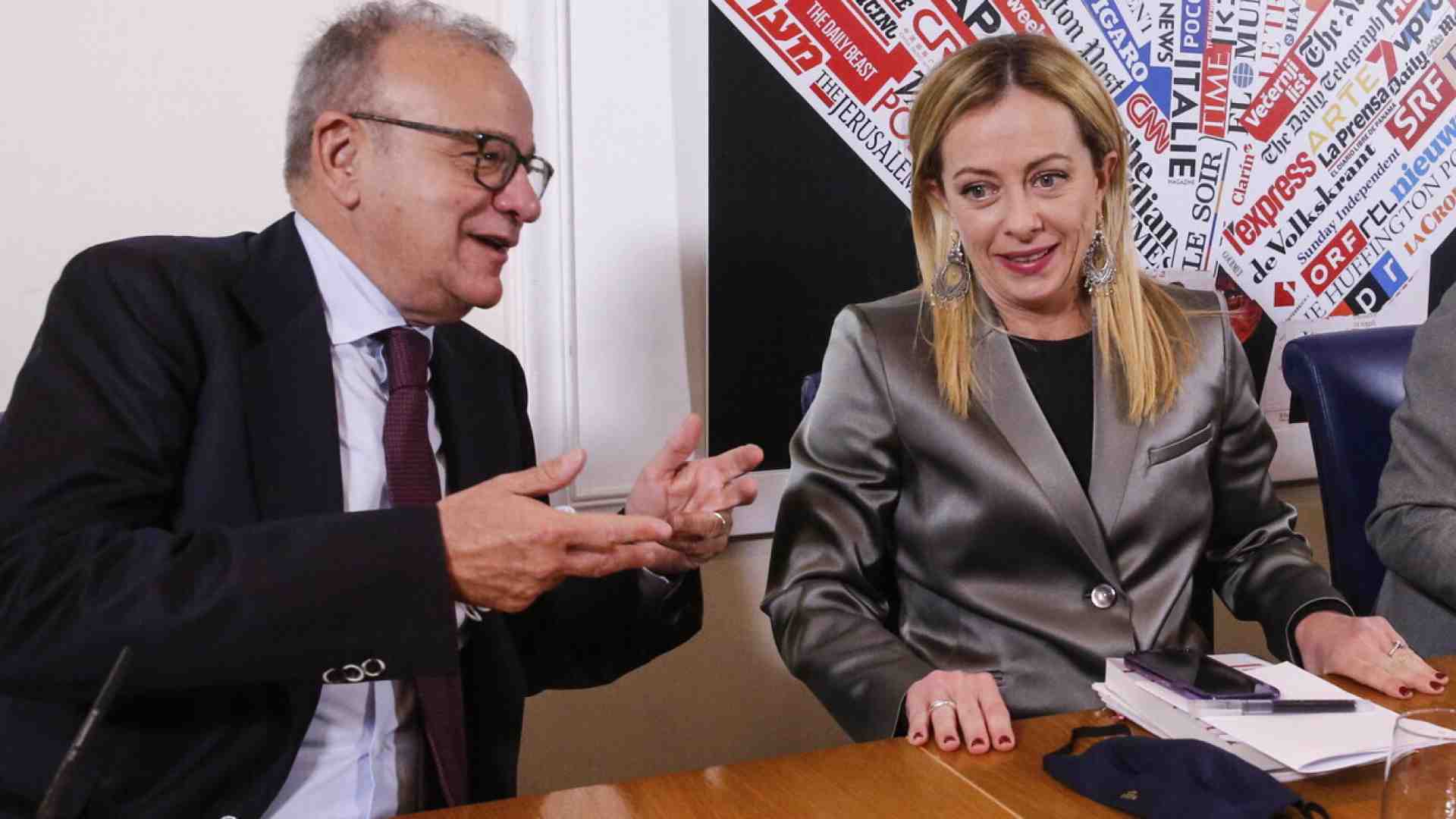 "Prodi è il vero avversario. Meloni lo attacca per coprirsi al centro”. Parla Rotondi