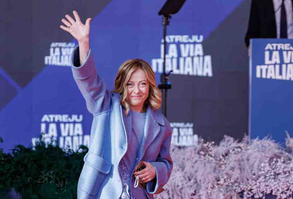 FdI sempre primo partito, scendono Pd e M5s. Gli italiani vogliono limiti per le Ong