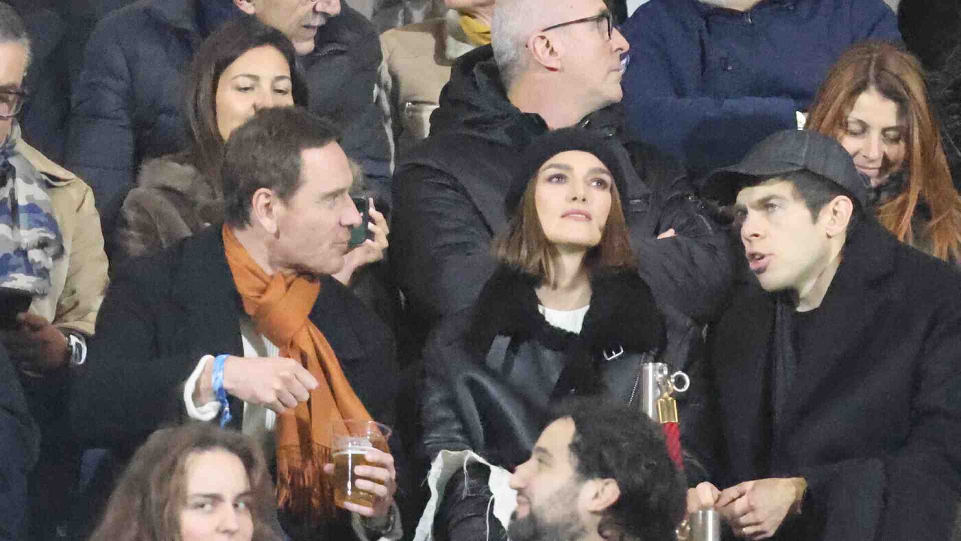 Cosa ci fa Hollywood seduta in tribuna allo stadio Giuseppe Sinigaglia di Como