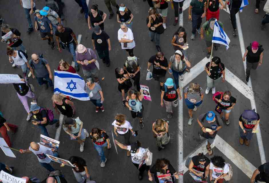 Piazza degli ostaggi attende l’accordo, imperativo morale per Israele