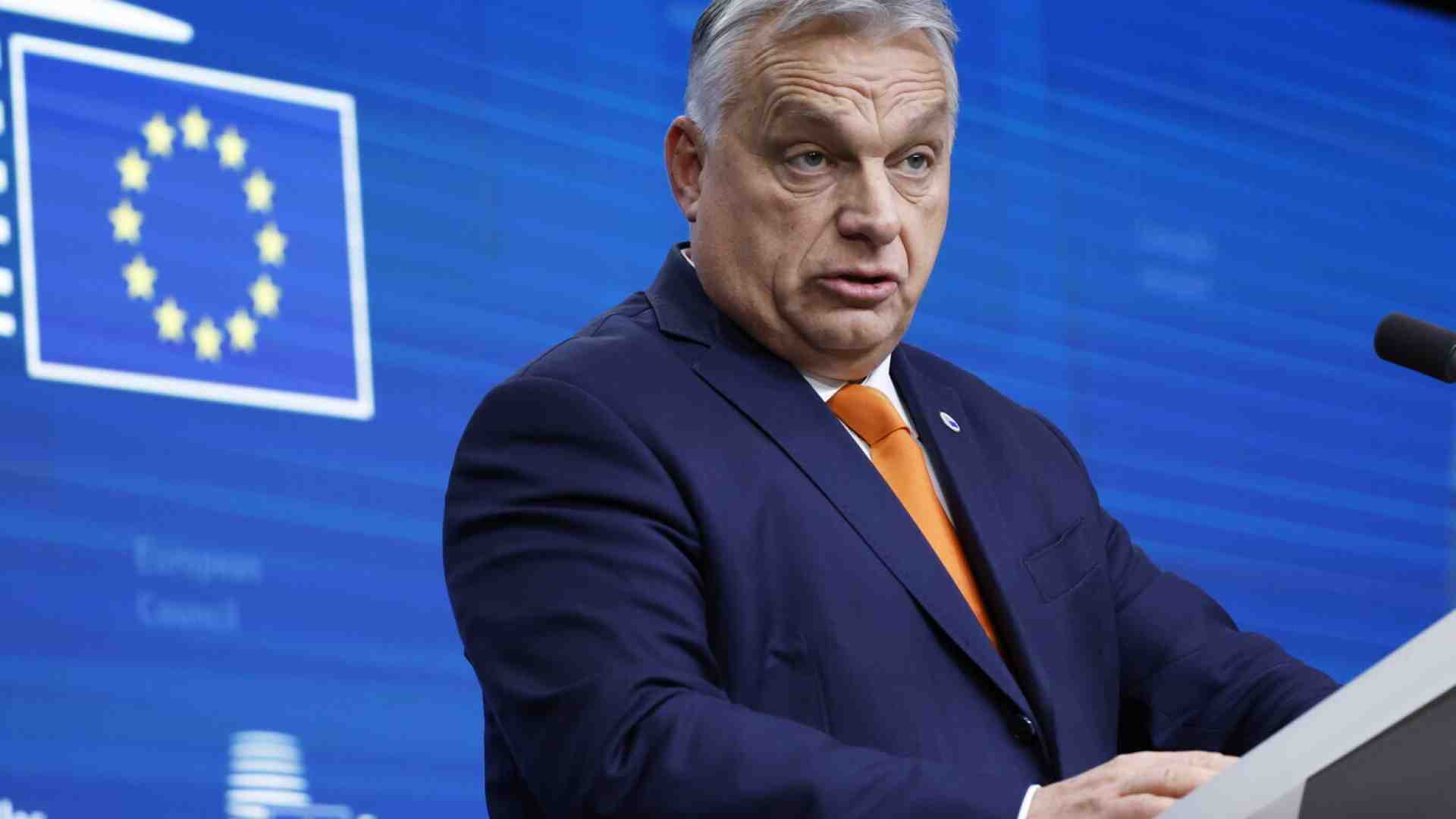 Orban minaccia di far saltare tutte le sanzioni dell'Ue contro la Russia