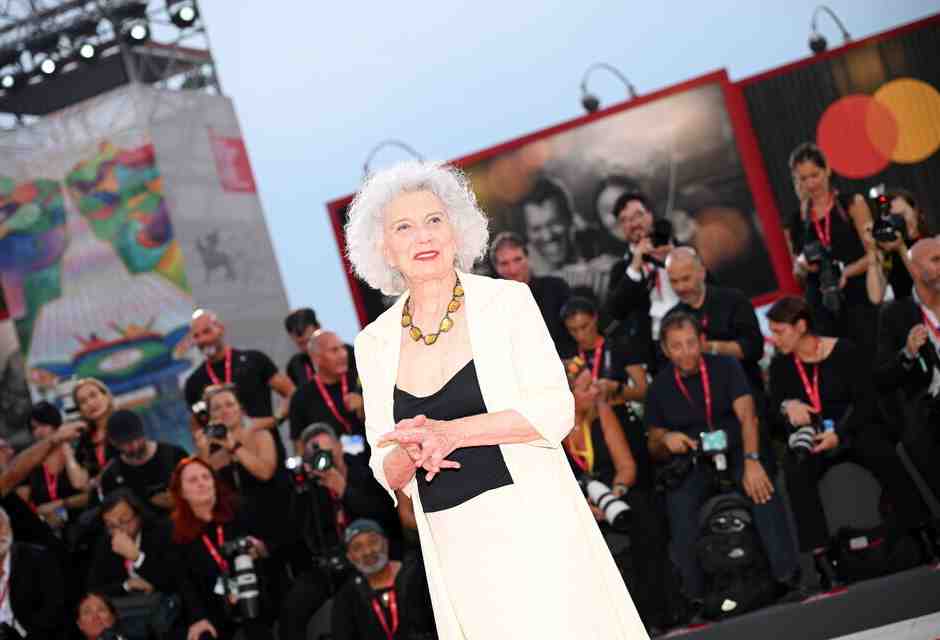 Marisa Paredes era la meno almodovariana tra le attrici di Almodóvar