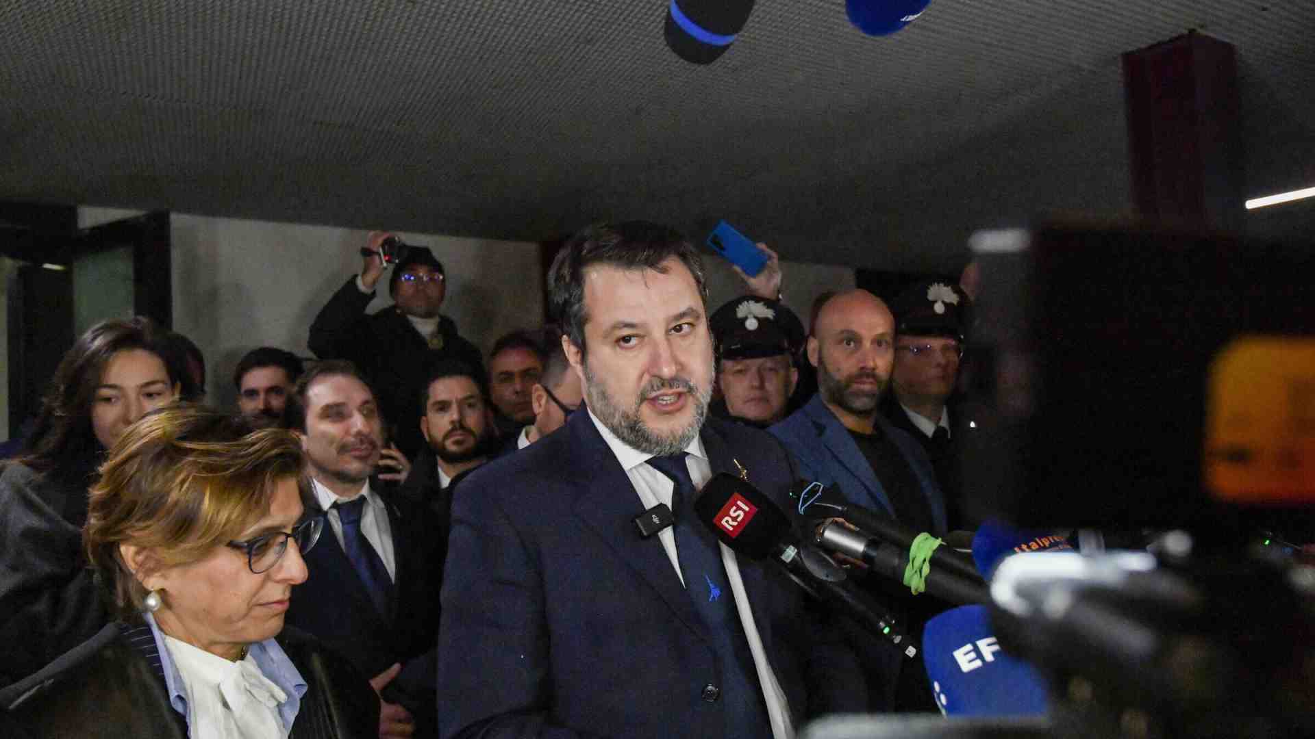 Salvini "non sussiste". Assolto per Open Arms, la sua pena inizia ora. La Lega vuole lo scrutinio segreto per il Congresso