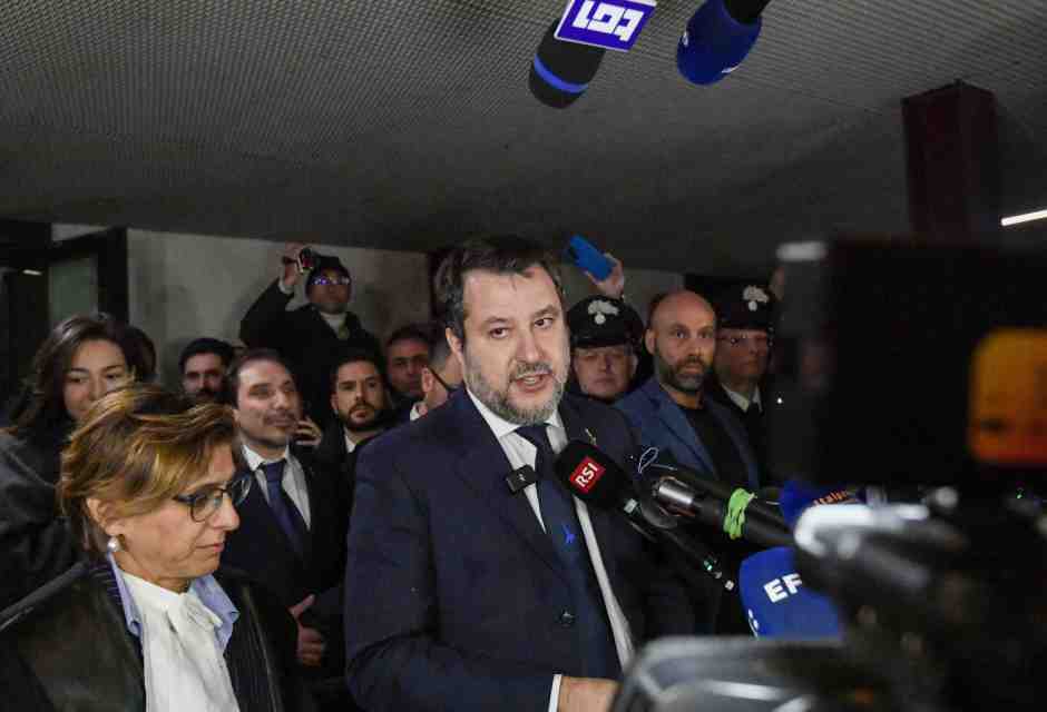 Salvini "non sussiste". Assolto per Open Arms, la sua pena inizia ora. La Lega vuole lo scrutinio segreto per il Congresso