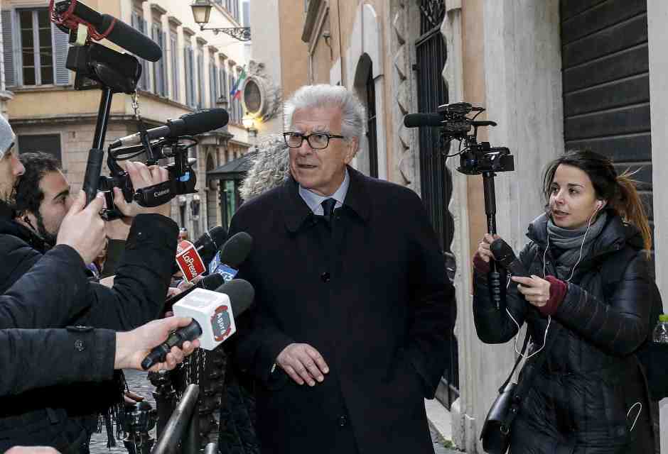 Luigi Zanda (Pd): “Felice per Renzi. Le inchieste finite in nulla sono troppe”