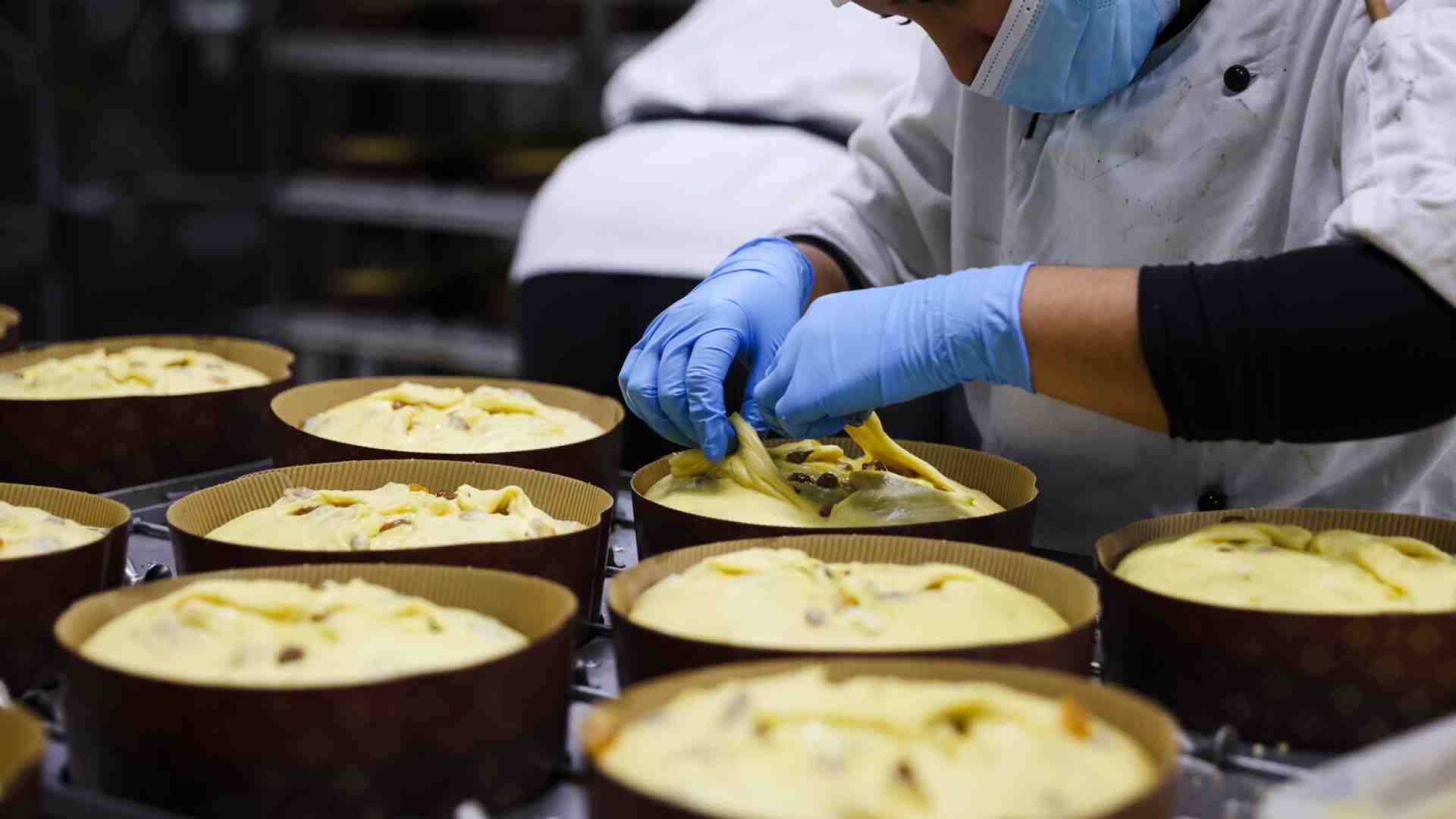 No, il panettone emozionale no