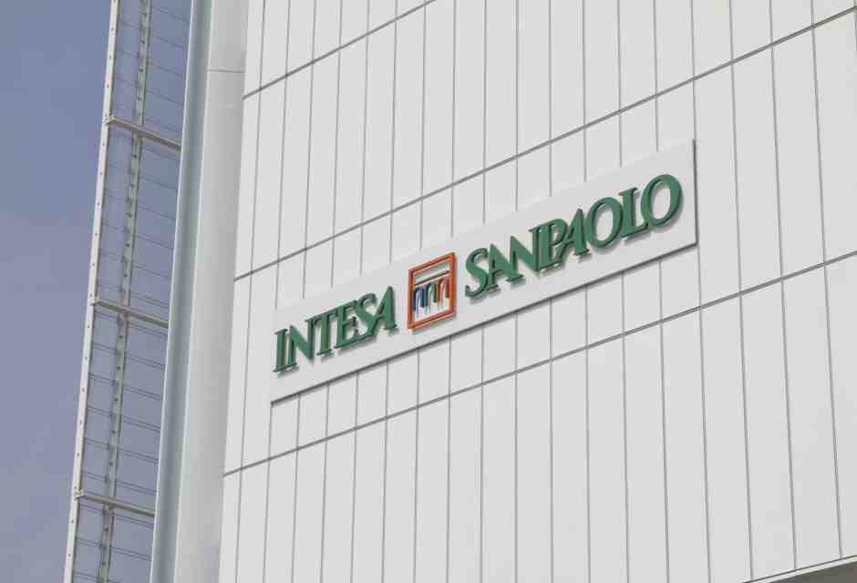 Non agendine ma opere di bene. La buona idea di Intesa Sanpaolo