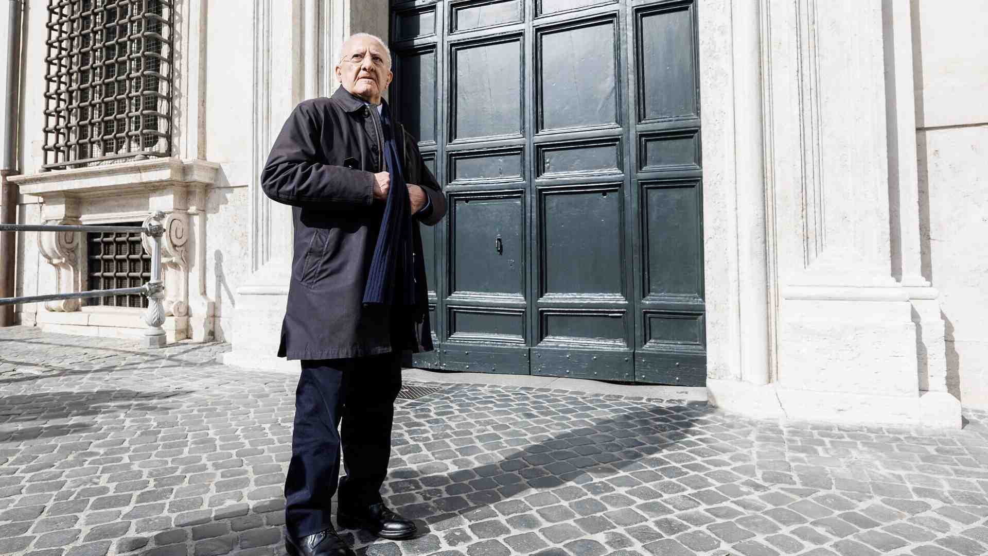 De Luca, il governo, il ricorso. “Il Pd resta contrario al terzo mandato”, dicono Misiani e Sarracino