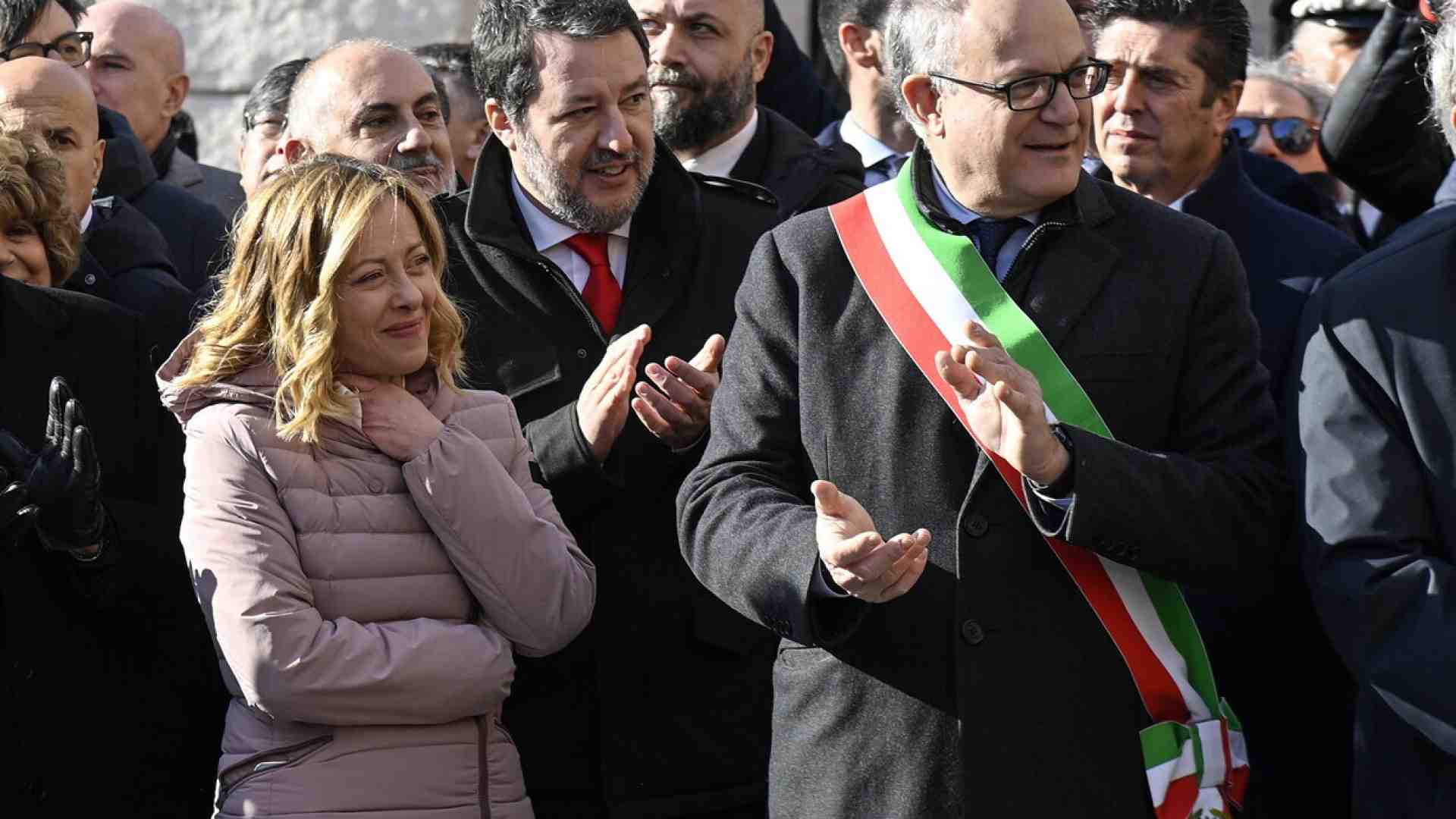 Di lotta e di governo. Il doppio registro di FdI e Meloni su Gualtieri e Giubileo