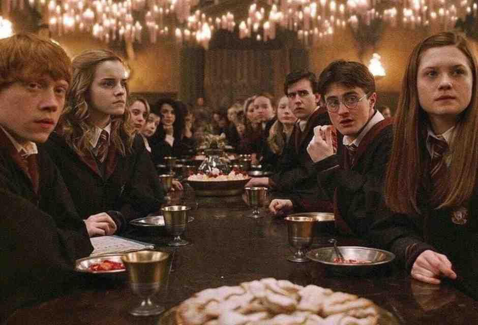 I partiti ci vogliono politicanti a tavola: ecco cosa raccontare per spegnere i bollenti spiriti