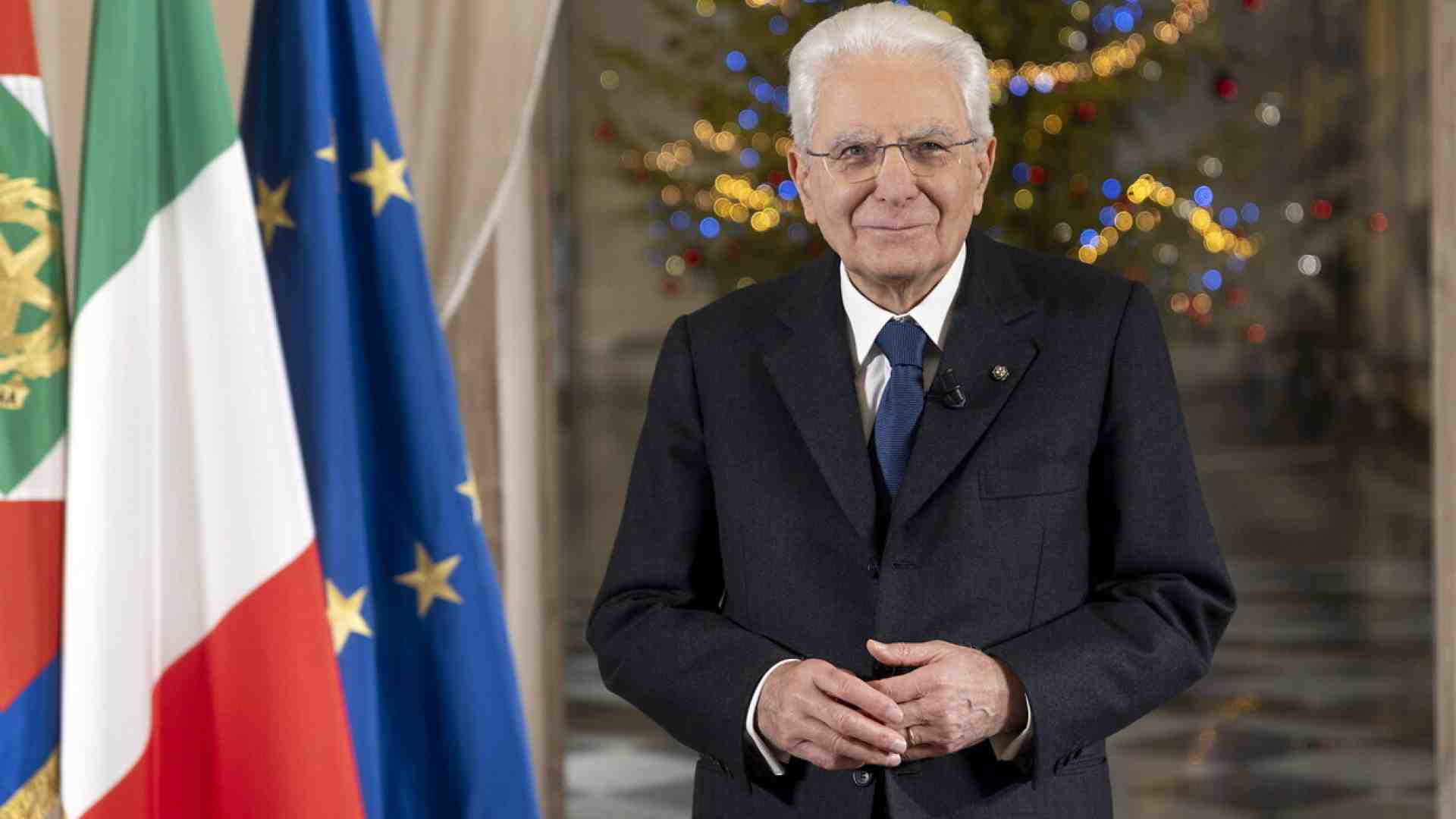Dall'Ucraina all'astensionismo: cosa ci sarà nel messaggio di fine anno di Mattarella