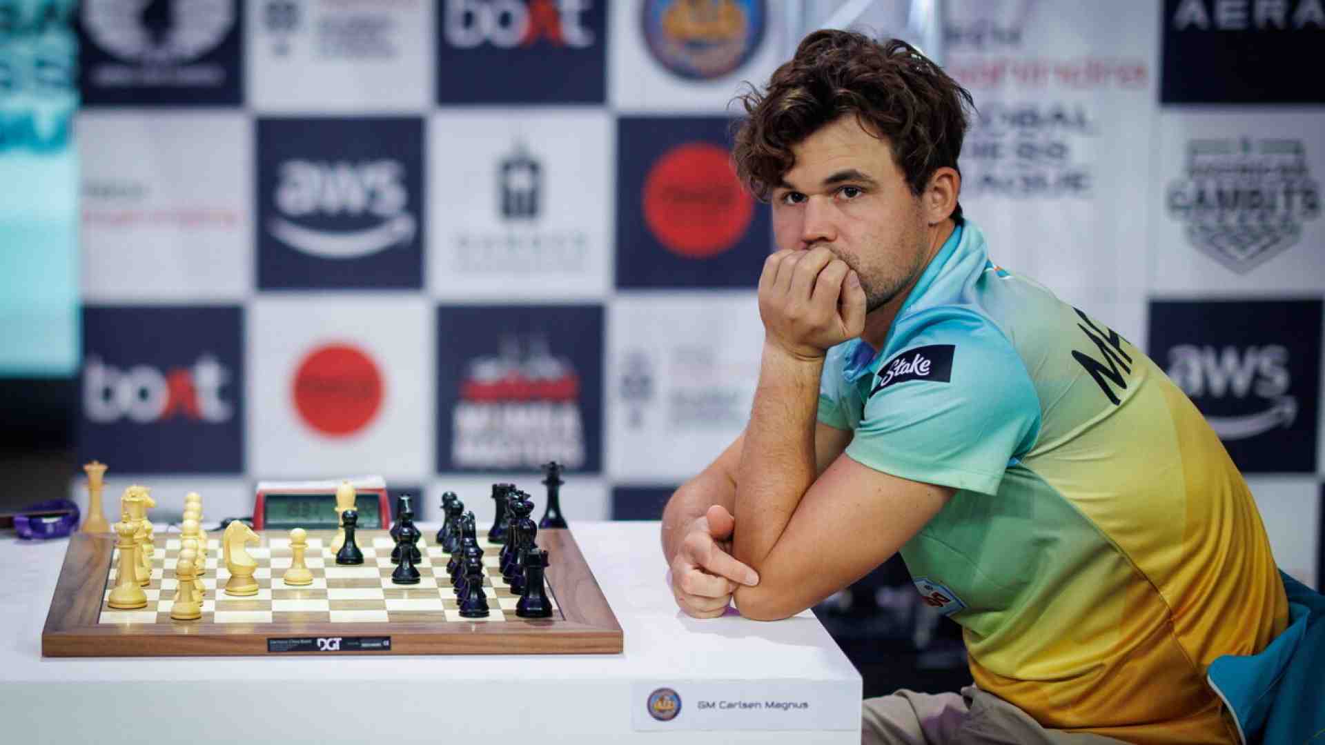 Le bizze del “vecchio” Carlsen quand’è l’ora dei diciottenni