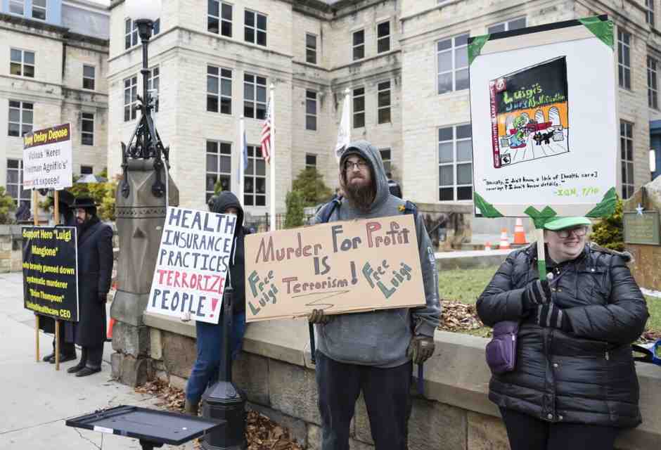Le vite parallele di Mangione e Balaji