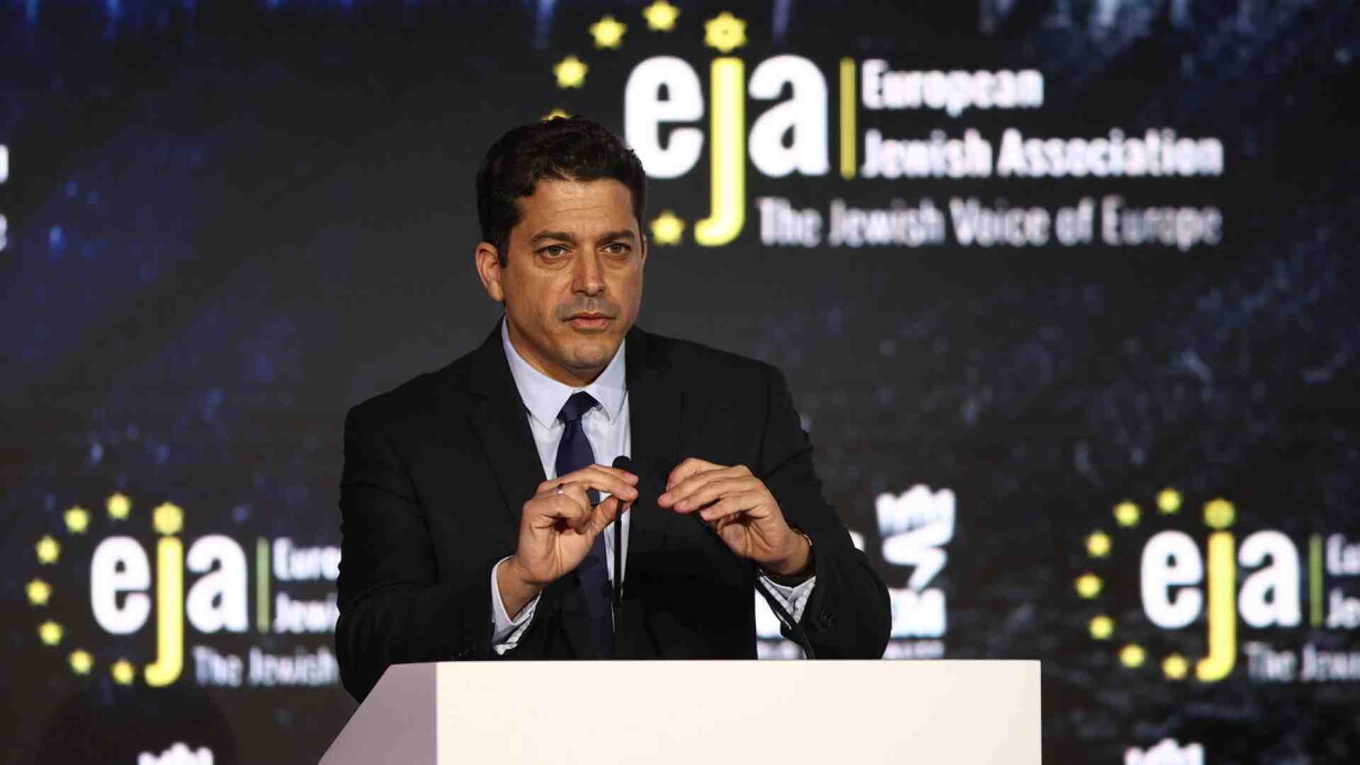 Il ministro israeliano Chikli: “Caro Papa, combattere Hamas è un diritto e un dovere morale”