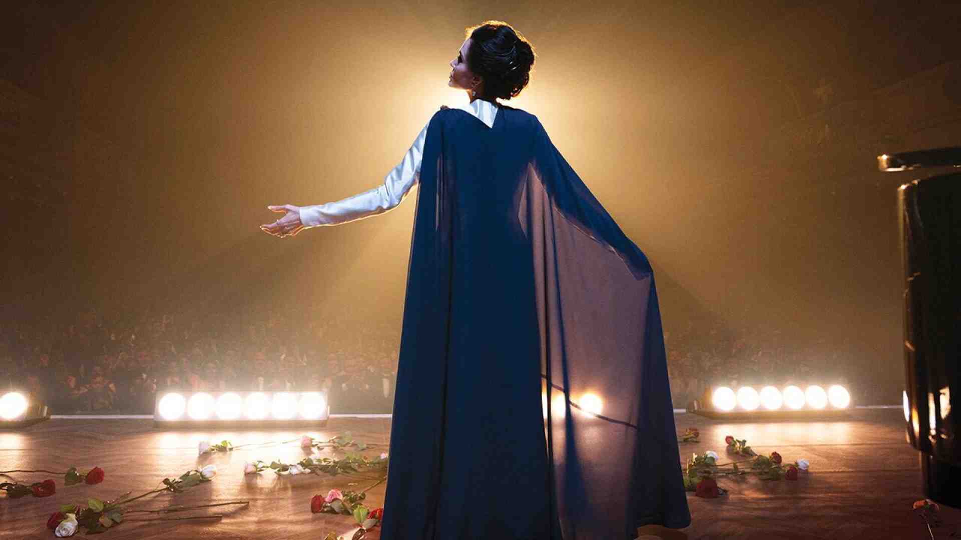 Gli ultimi giorni di Maria Callas nel film stonato di Pablo Larrain