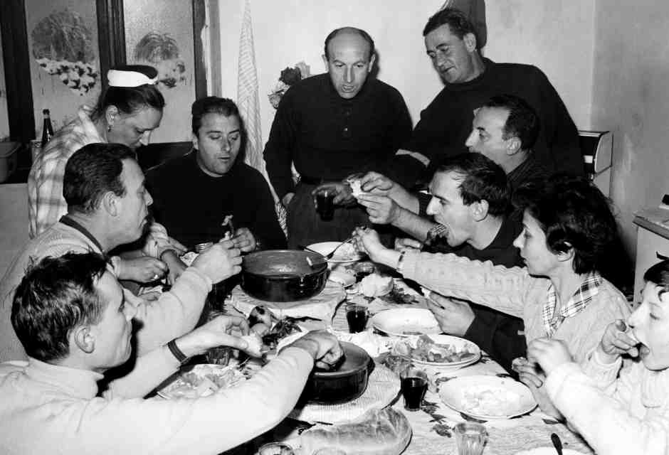 Esistono i sultani? Grazie a Gabriella Parca, ecco i maschi italiani nel 1965