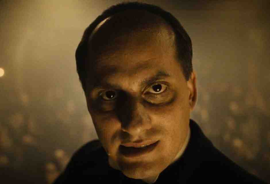 Ha ragione la nonna di Luca Marinelli