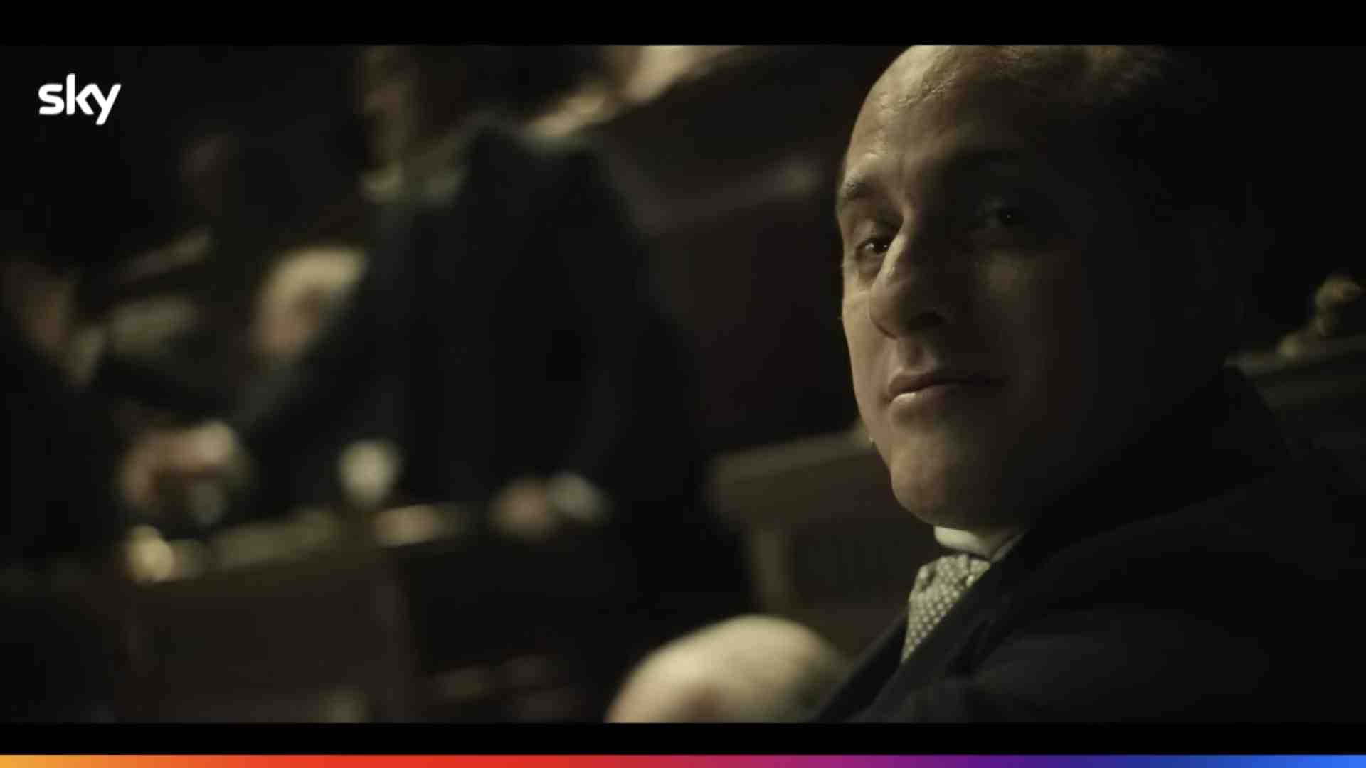 Marinelli si scusa per Mussolini, come se Hopkins dovesse chiarire di non essere cannibale