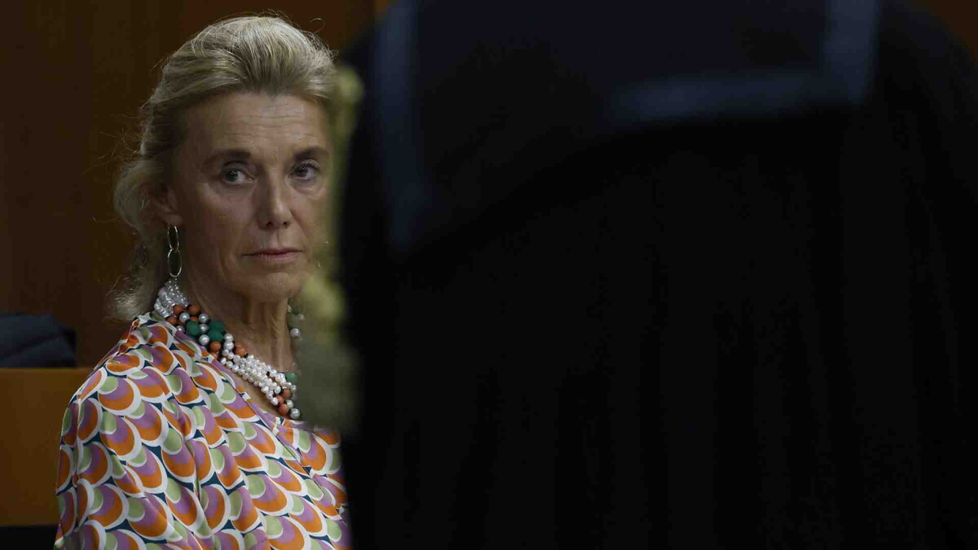 Space Belloni X: le frizioni con Mantovano e Tajani, l'ombra di Musk. Nomi per la successione