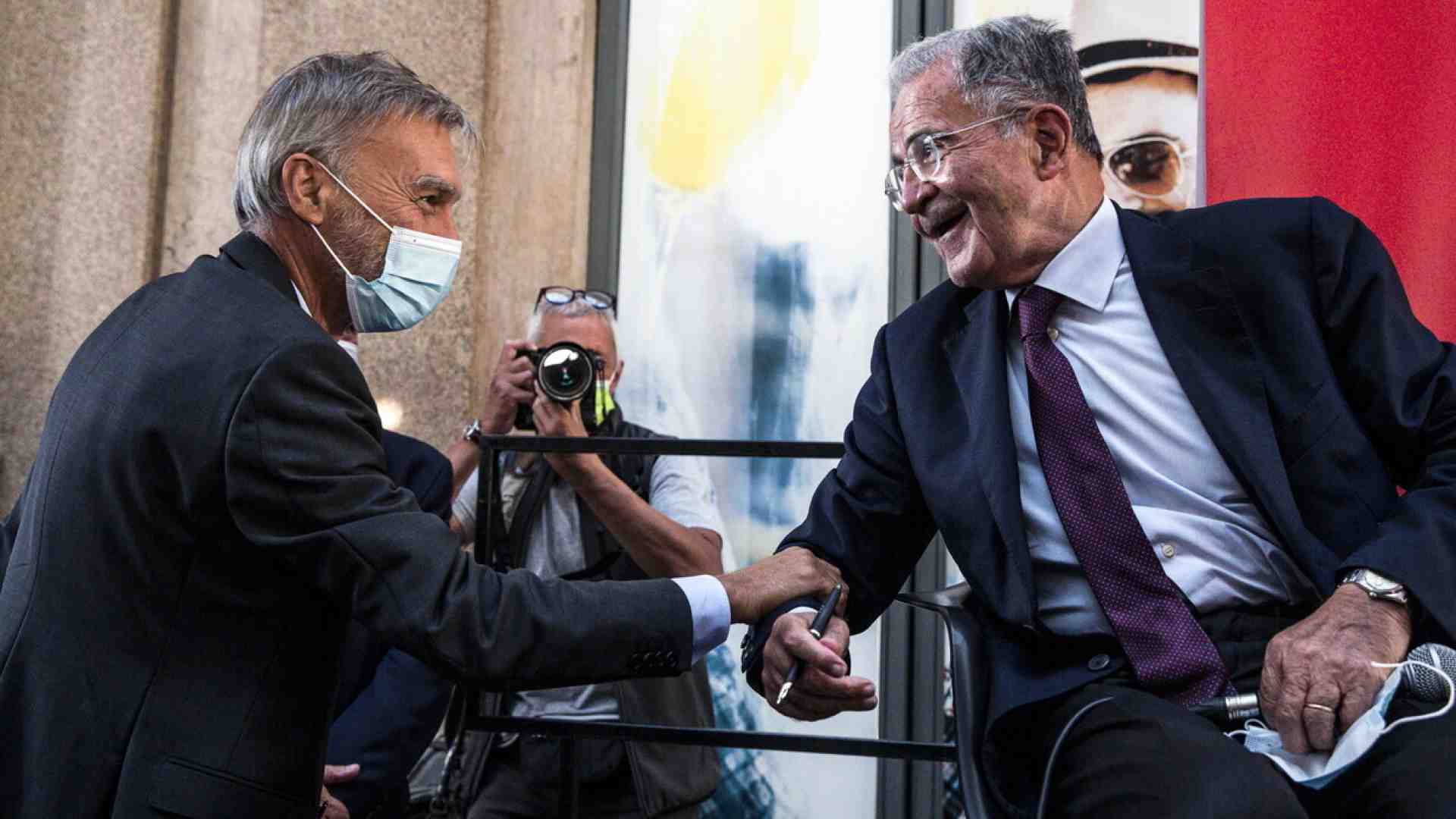 Benedetto centro. Tre domande per capire il nuovo interesse del centrosinistra per i cattolici