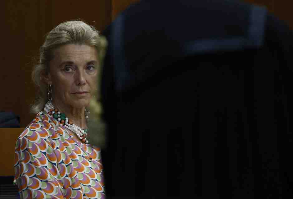 Space Belloni X: le frizioni con Mantovano e Tajani, l'ombra di Musk. Nomi per la successione