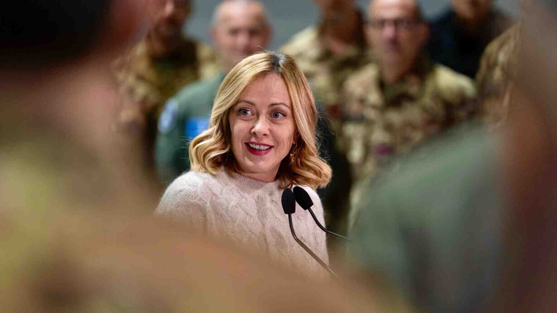 Le 50 sfumature di destra e l’assalto dell’Europa a Meloni