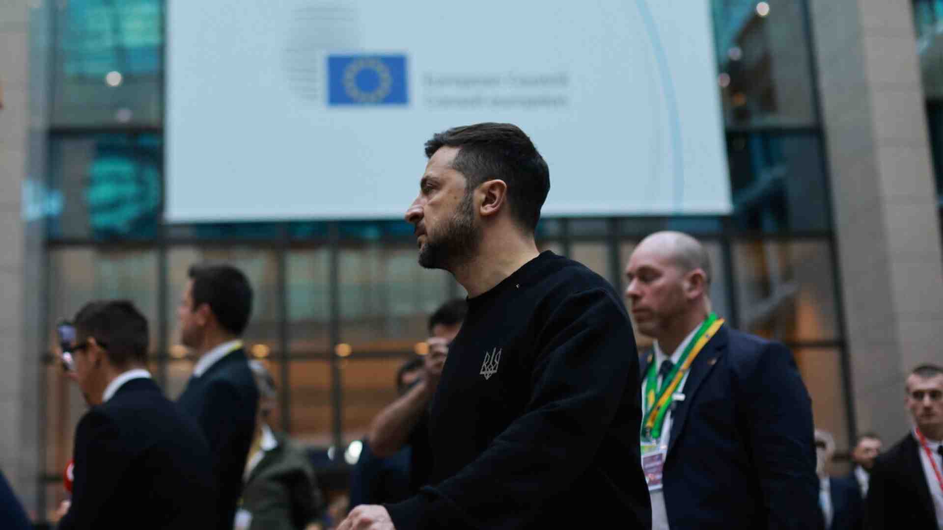 Da Kyiv a Odessa, è nero il cielo sopra l’Ucraina e il suo presidente