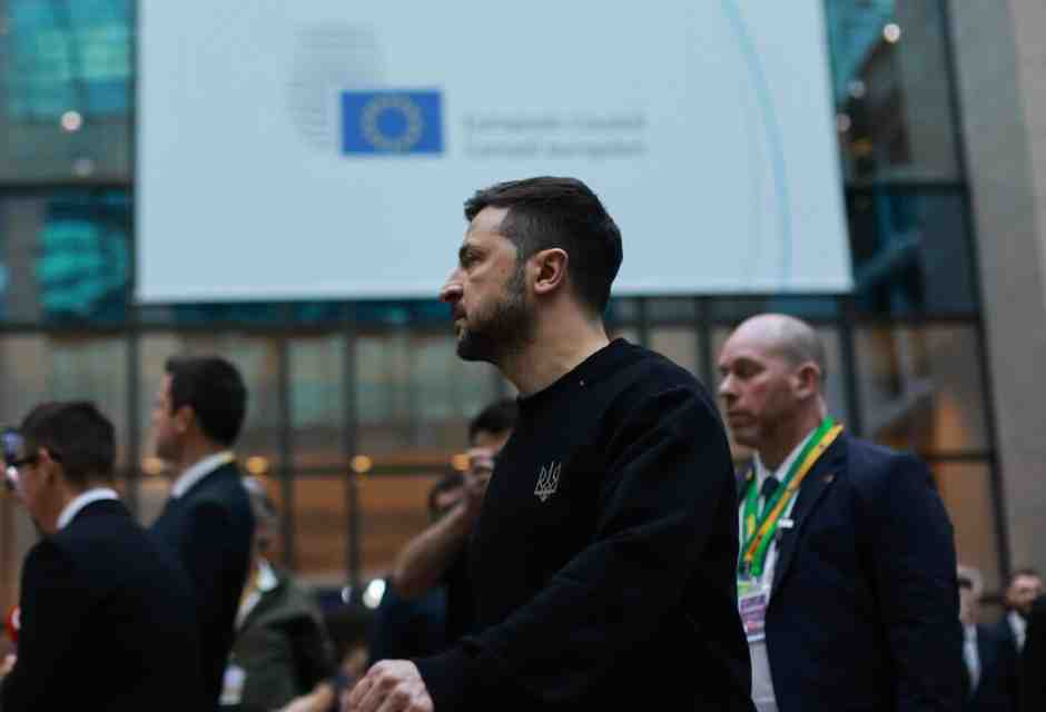 Da Kyiv a Odessa, è nero il cielo sopra l’Ucraina e il suo presidente