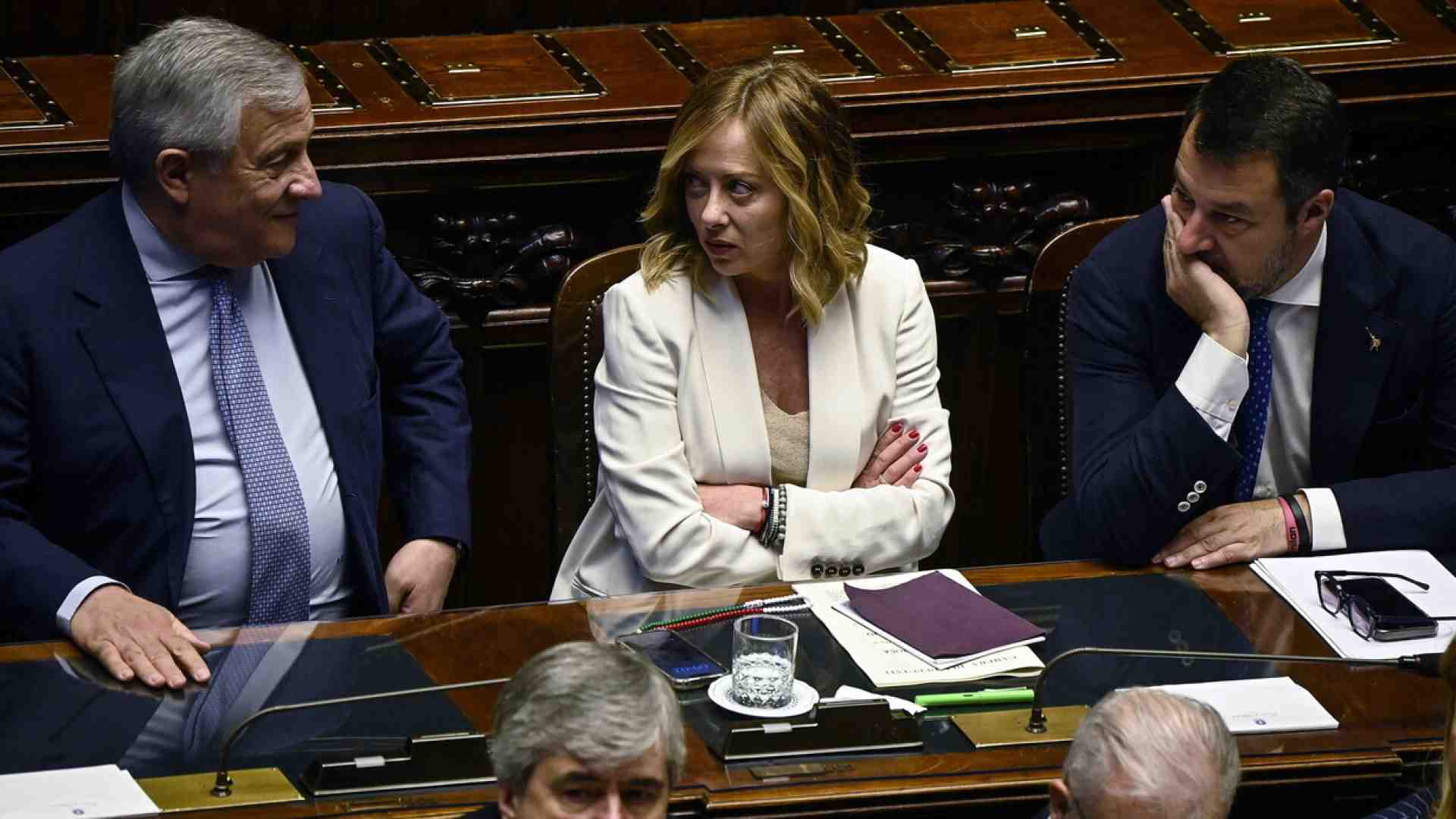 Dal successore di Belloni al Dis al terzo mandato di De Luca: cosa c'è nel Cdm di oggi