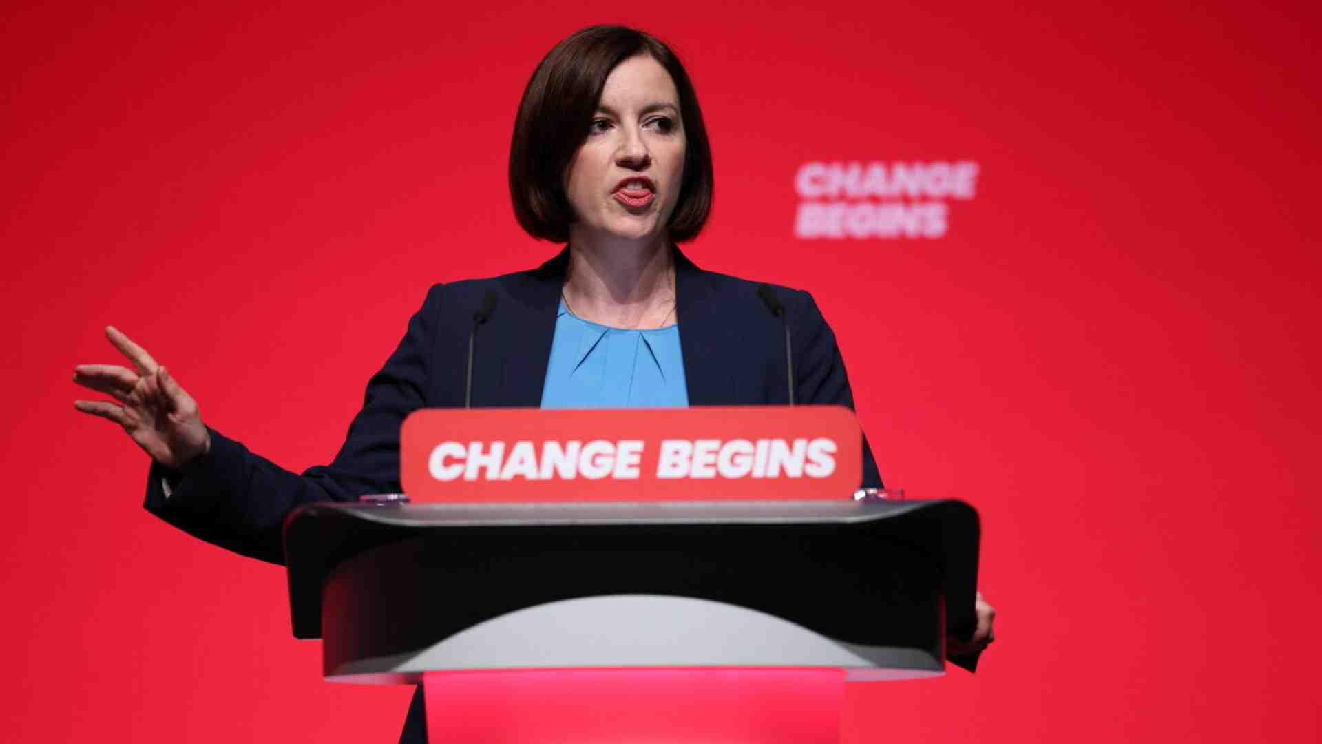 La grandezza della storia inglese scambiata per colpa. Conseguenze a scuola