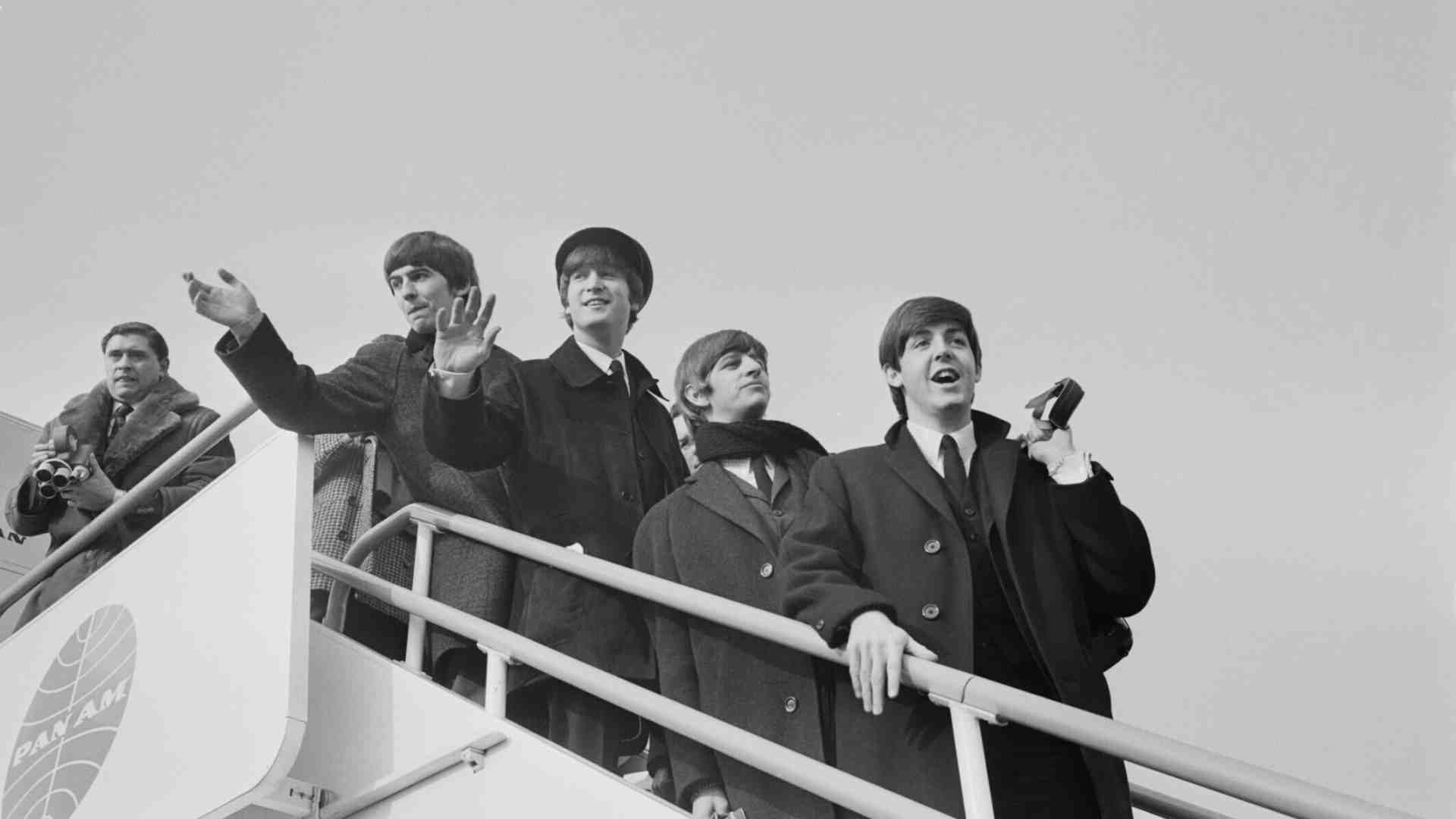 Il docufilm sul leggendario debutto dei Beatles in America, una rivoluzione della modernità