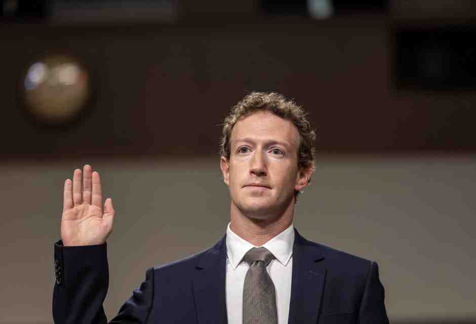 Non solo Musk. Anche Zuckerberg e Bezos si inginocchiano a Trump. Il nuovo corso del capitalismo americano